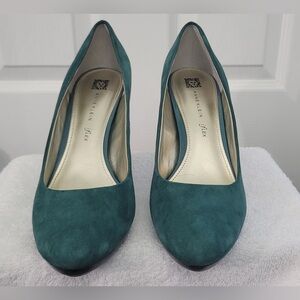Anne Klein Women's Green Suede Heels